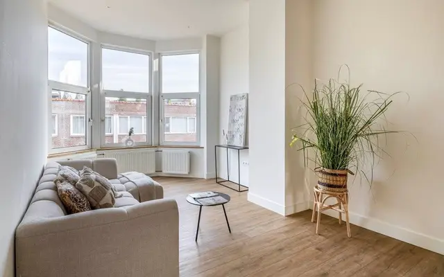 Foto van De Constant Rebecquestraat 42, Den Haag