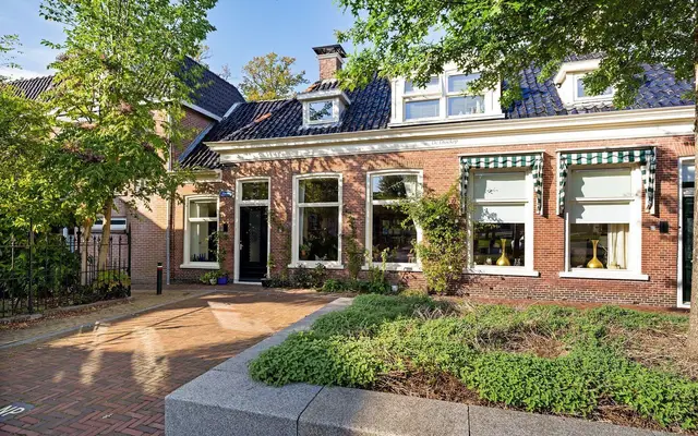 Foto van Markt 22, Dokkum