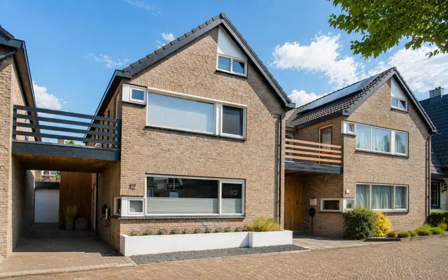 Foto van J.W. Racerstraat 12, Enschede