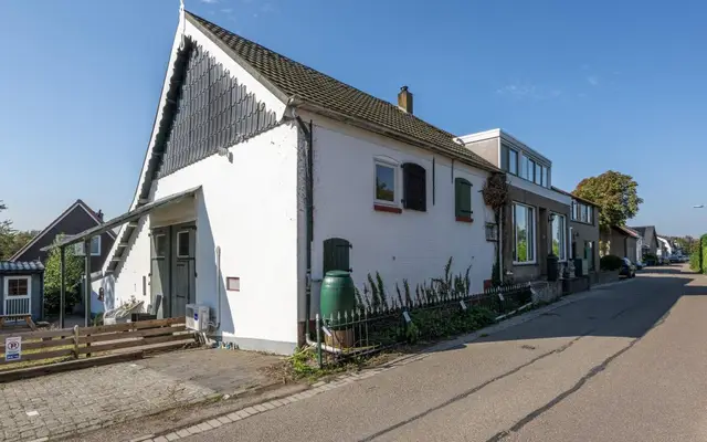 Foto van Langstraat 42, Achthuizen