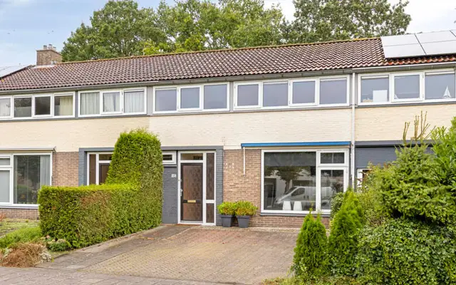 Foto van Huis te koop Wolfsklauw 145, Emmen