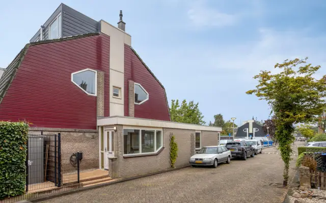 Foto van Huis te koop Krekelveen 140, Spijkenisse