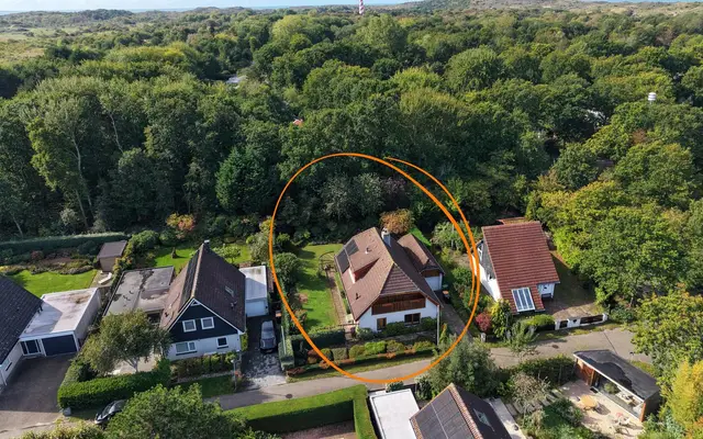 Foto van Rozenlaan 2, Burgh-Haamstede