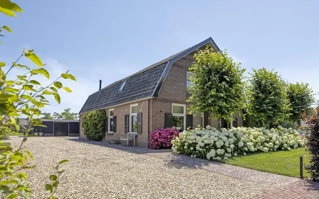 Foto van Torenstraat 1, Dodewaard