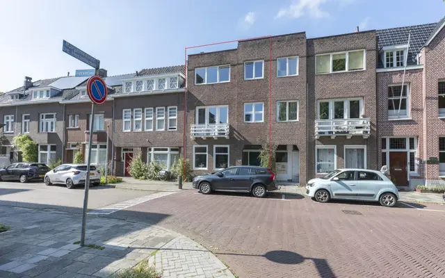 Foto van Burg. de Hesselleplein 1, Heerlen