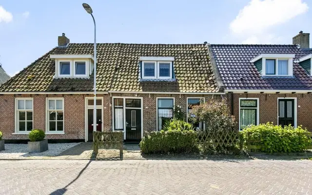 Foto van De Buorren 22, Peazens