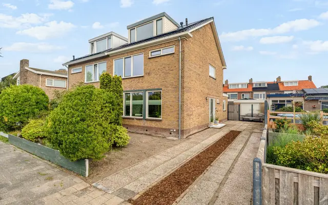 Foto van Waddenzeestraat 5, Den Helder