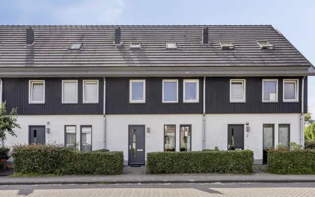 Foto van Chris Lebeaustraat 4, Deventer