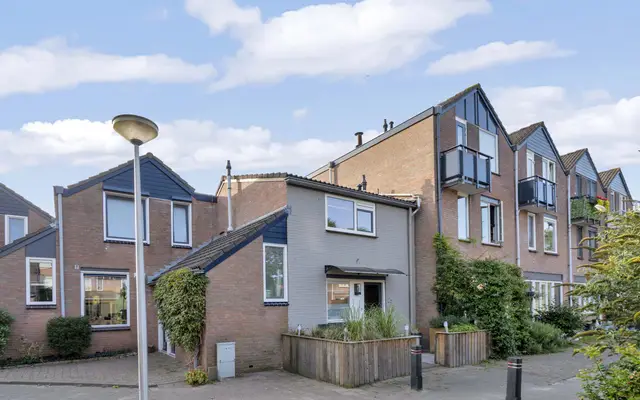 Foto van Bladmos 25, Nieuwerkerk aan den IJssel