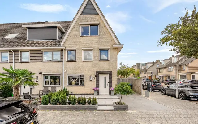 Foto van Bezeel 40, Rhoon