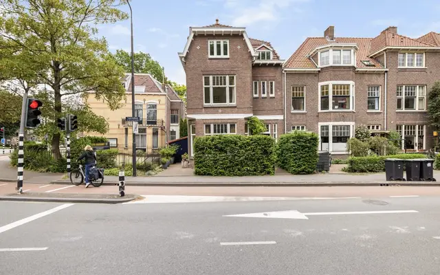 Foto van Toulonselaan 2, Dordrecht