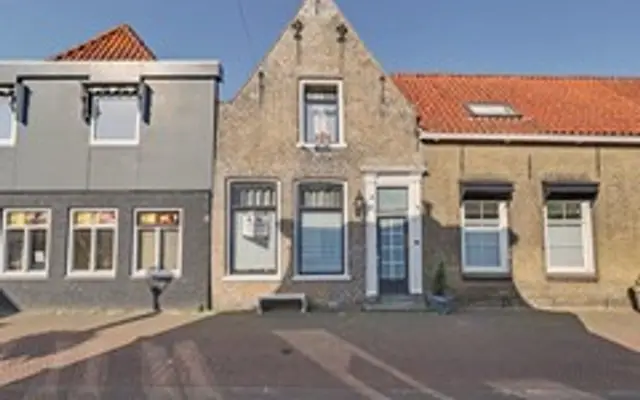 Foto van Kerkstraat 3, Strijen