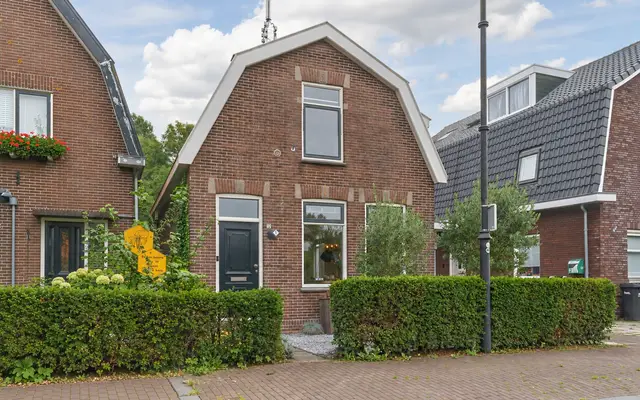 Foto van Middel 12, Westzaan