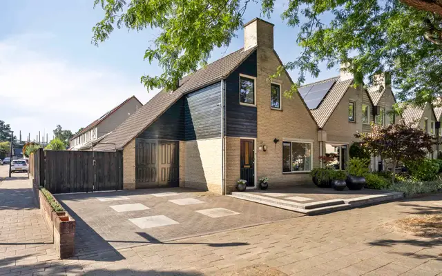 Foto van Ooievaarlaan 42, Apeldoorn