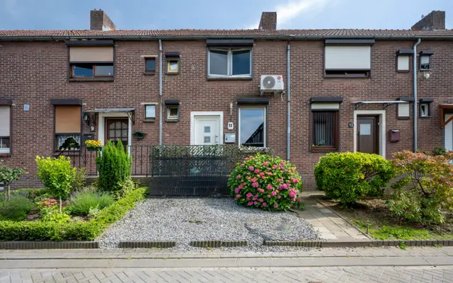Foto van Utrechtstraat 11, Topmakelaars Maastricht
