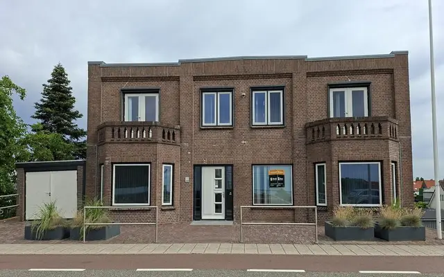 Foto van Rivierdijk 551, Hardinxveld Giessendam