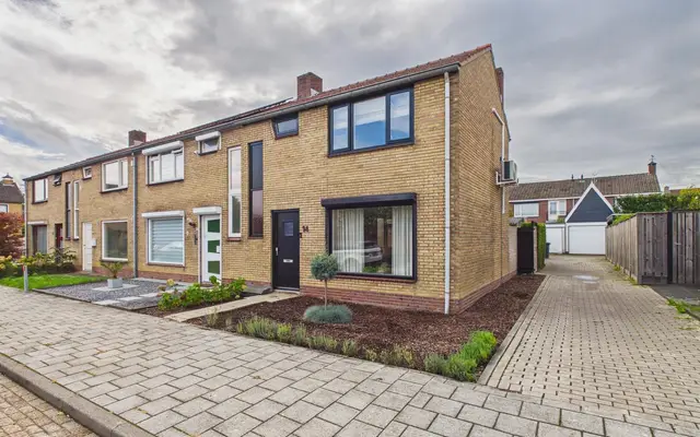 Foto van Bizetstraat 14, Axel