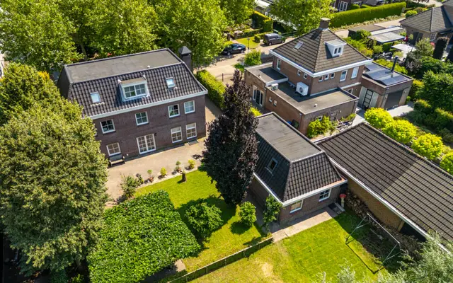 Foto van Veldstraat 8, Wijk en Aalburg