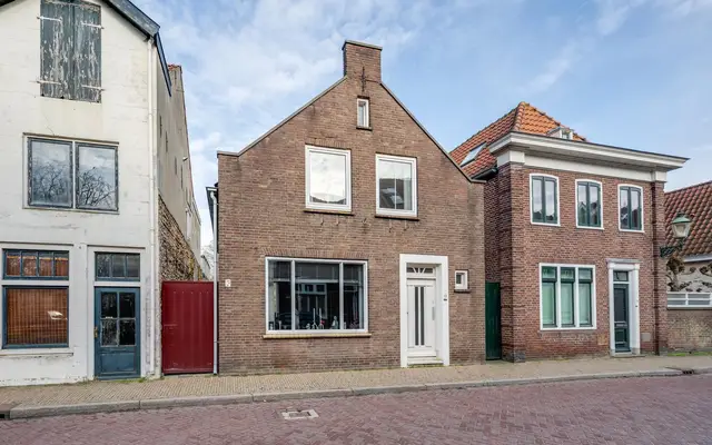 Foto van Landpoortstraat 13, Willemstad