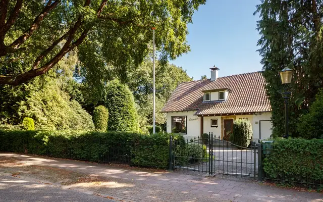 Foto van Bilderdijklaan 28, Pauw Makelaardij