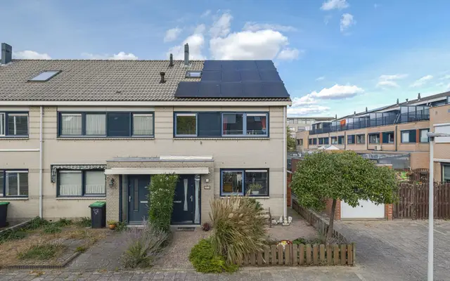 Foto van Mazurkastraat 1, Barendrecht