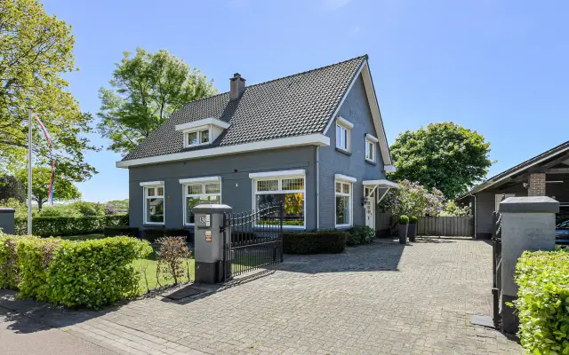 Foto van Rijksweg 138, Dorst