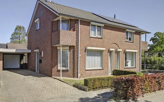 Foto van Kamillestraat 9, Hedel