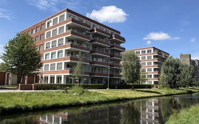 Foto van Burghsluissingel 105, ROTTERDAM