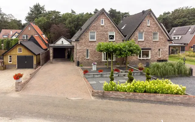 Foto van Veenweg 5, Bezichtiging aanvragen