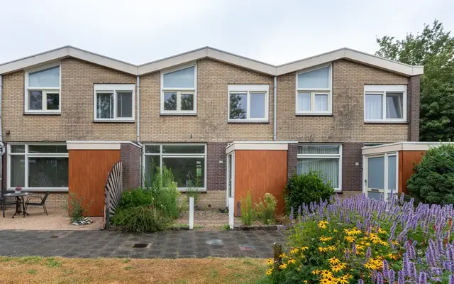 Foto van Dennenlaan 13, Leimuiden