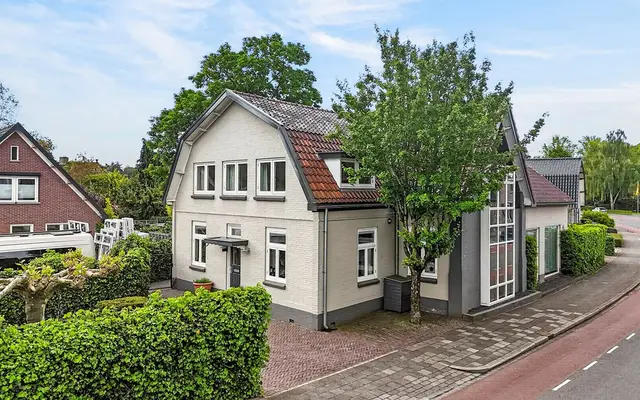 Foto van Hoofdweg 52, Aurélis Makelaars