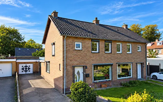 Foto van Valderenstraat 107, Geleen