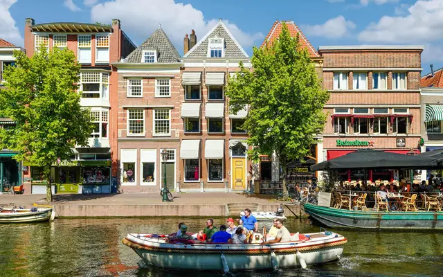 Foto van Nieuwe Rijn 17, Leiden