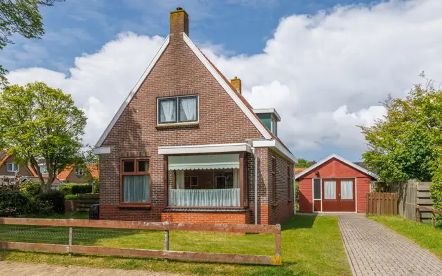 Foto van Kardinaal de Jongweg 25, Nes