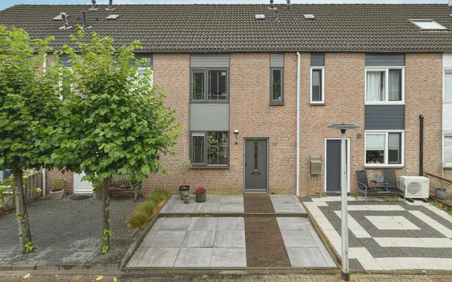 Foto van Pruylenborg 10, Hendrik-Ido-Ambacht