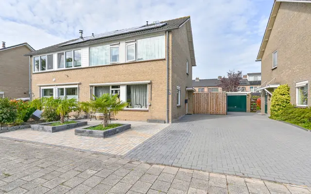 Foto van Buizerdlaan 123, Hoogeveen