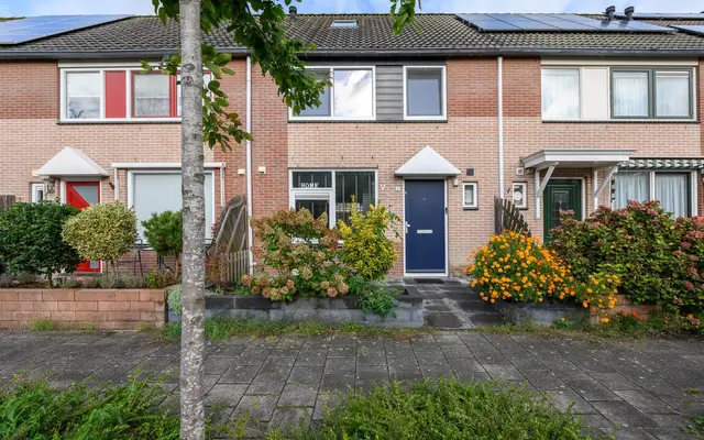 Foto van Tubastraat 6, Almere
