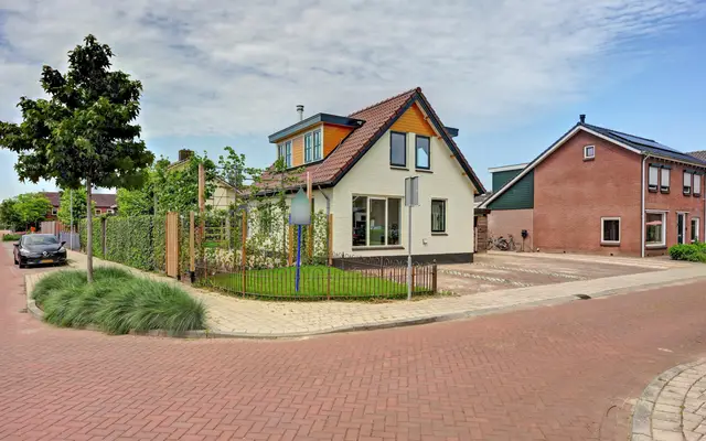 Foto van Pastoor Gribnaustraat 6, Giesbeek