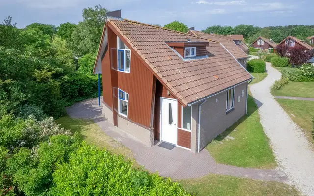 Foto van Grensweg 424, Den Burg