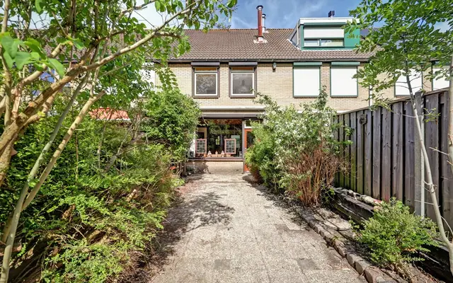 Foto van Maasstraat 25, Rozenburg
