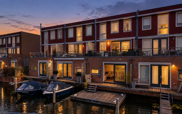 Foto van Van Anhalt Dessaustraat 20, Sneek