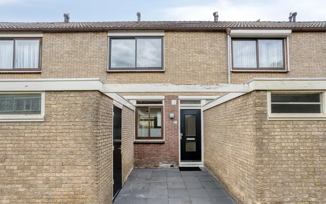 Foto van Karveelstraat 12, Zaandam