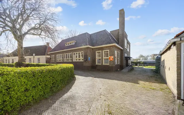 Foto van Kerkplein 6, Grijpskerk