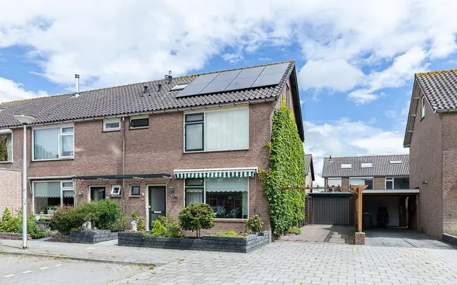 Foto van Lindenlaan 14, Oud-Alblas