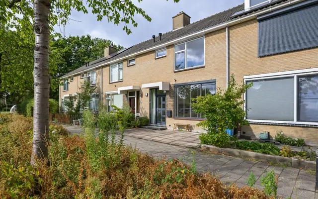 Foto van Weegbreestraat 60, Alphen aan den Rijn