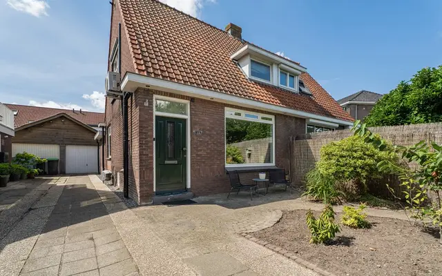 Foto van Karel Doormanstraat 44, Spijkenisse