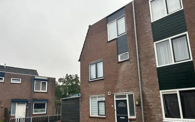 Foto van Walstroodonk 22, Spijkenisse