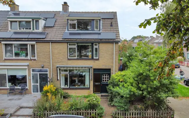 Foto van Admiraal Helfrichsingel 42, Oud-Beijerland