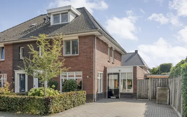 Foto van Paardebloem 21, Rijssen