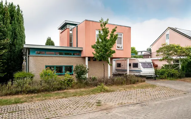 Foto van Karmijnstraat 5, Almere